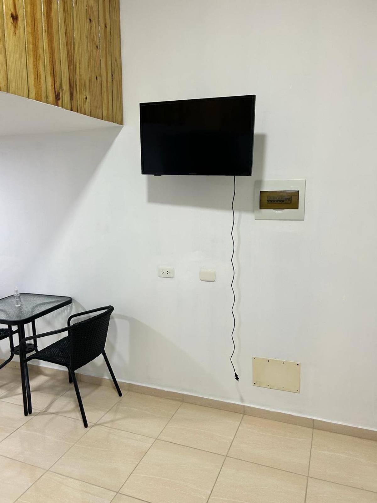 Hillmon'S Hotel Bar Lounge Sosua Exterior photo