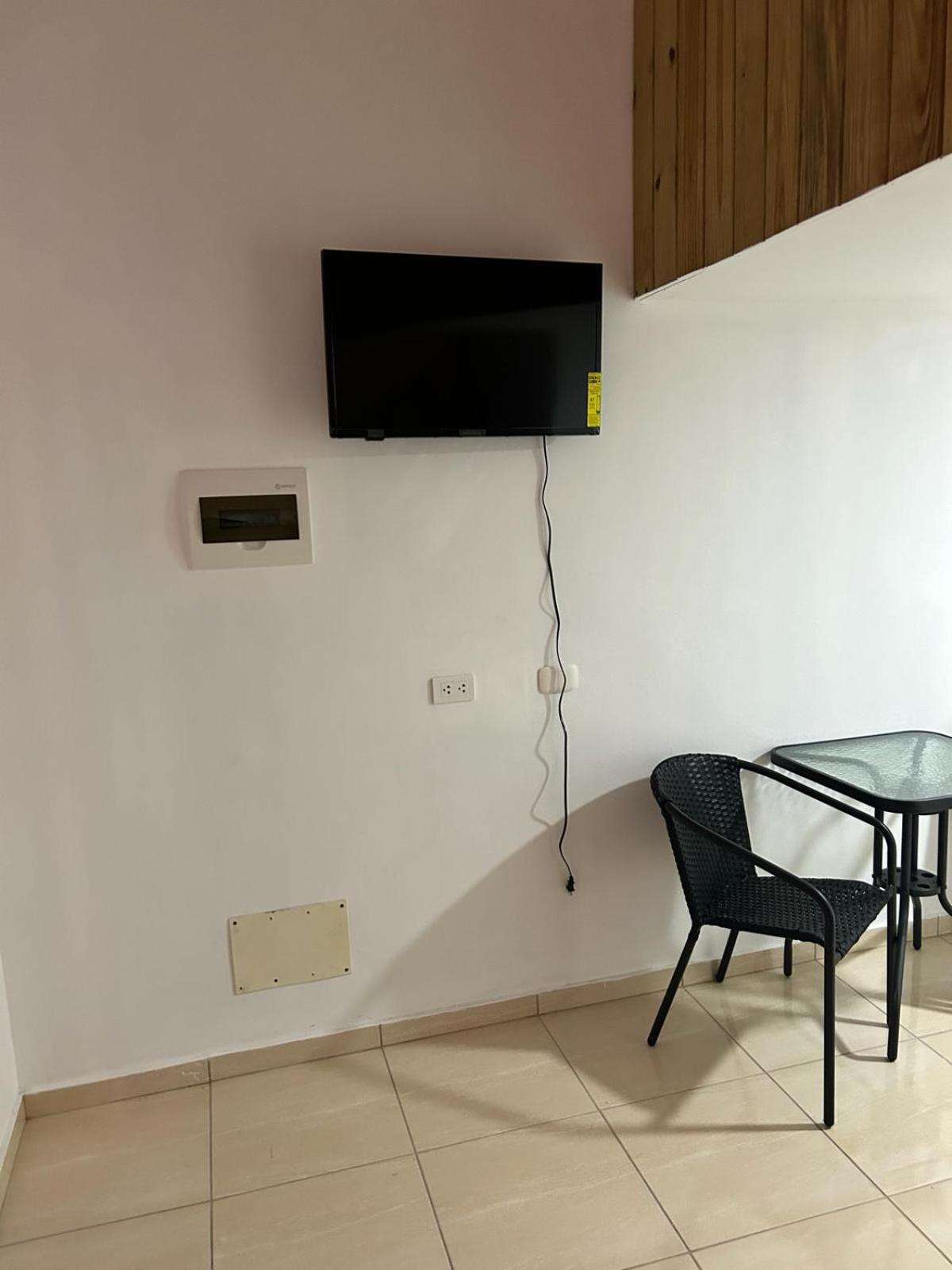 Hillmon'S Hotel Bar Lounge Sosua Exterior photo